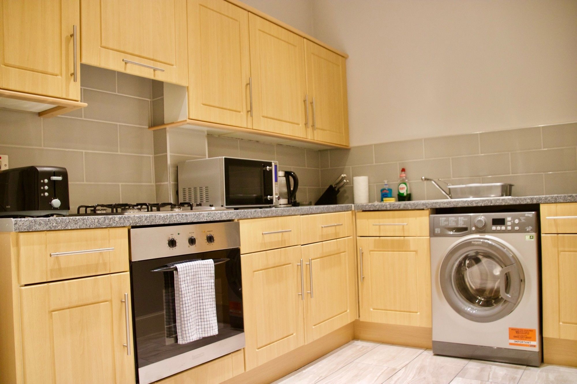 2 Bedroom Flat Off Leith Walk Accommodates 7 Edinburgh Bagian luar foto